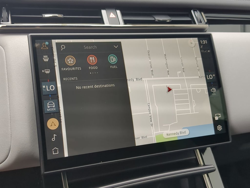 Thumbnail: 2026 Land Rover Range Rover Velar - 32