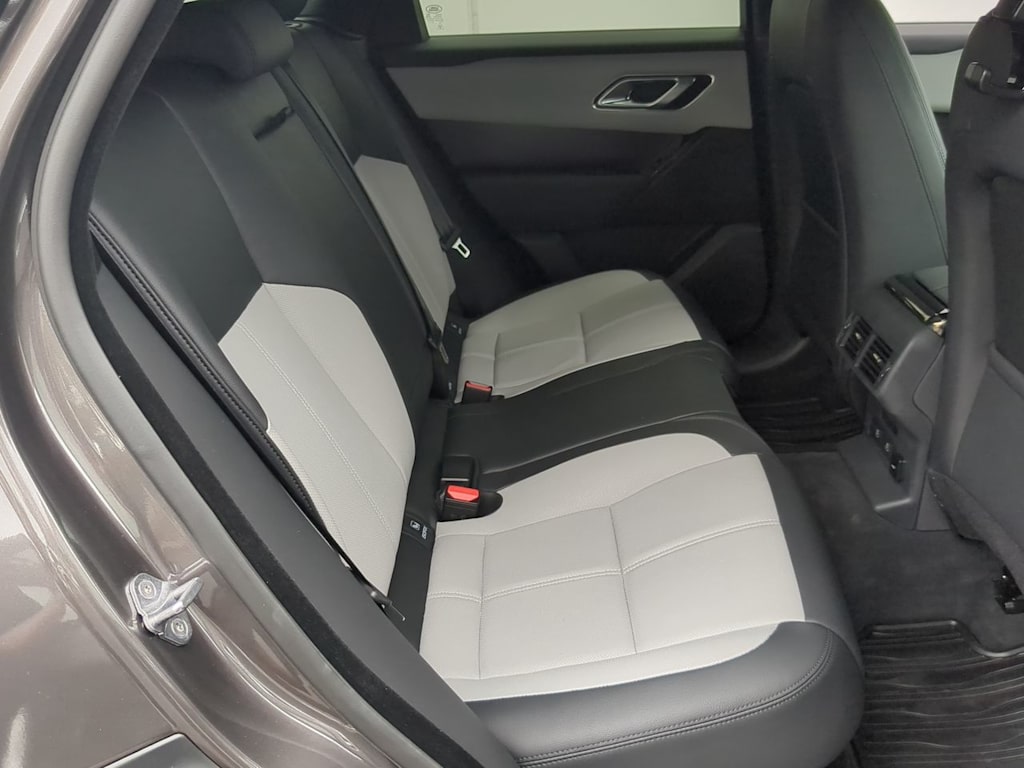 Thumbnail: 2026 Land Rover Range Rover Velar - 26