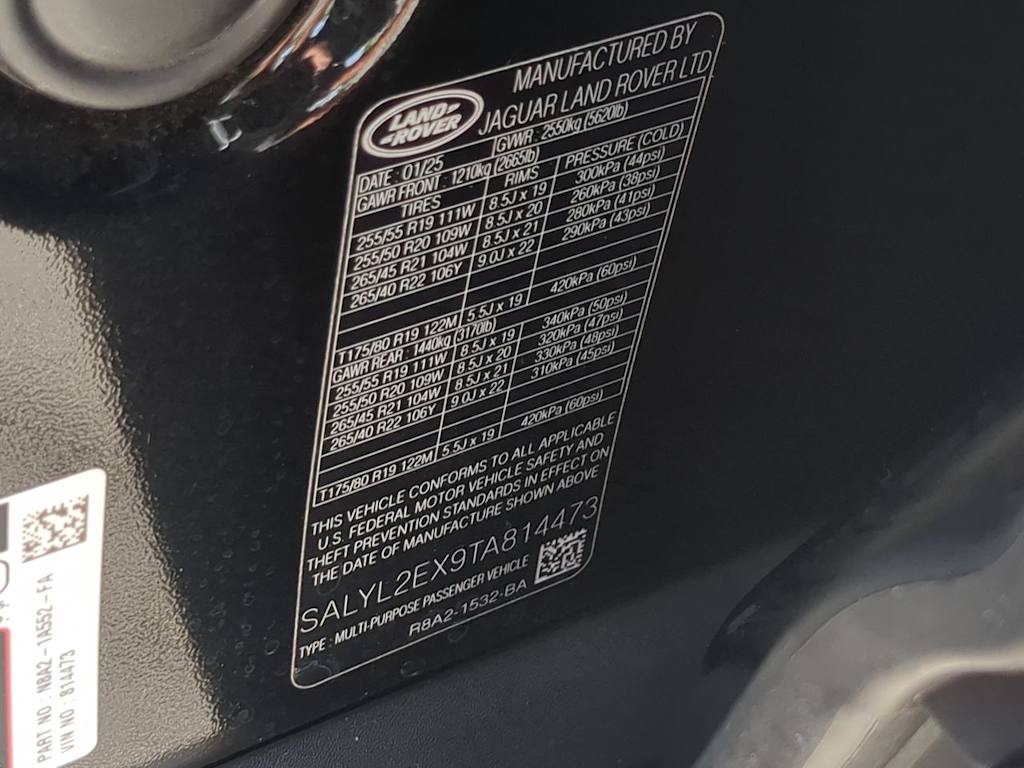 Thumbnail: 2026 Land Rover Range Rover Velar - 17