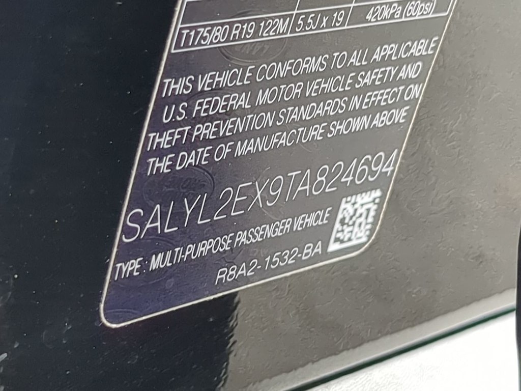 Thumbnail: 2026 Land Rover Range Rover Velar - 37