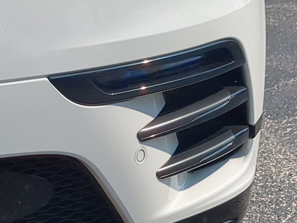 Thumbnail: 2026 Land Rover Range Rover Velar - 24