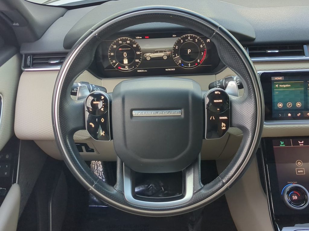 Thumbnail: 2018 Land Rover Range Rover Velar - 10