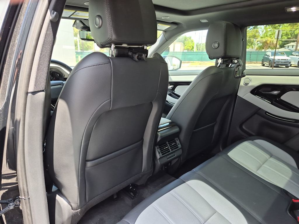 Thumbnail: 2026 Land Rover Range Rover Evoque - 12