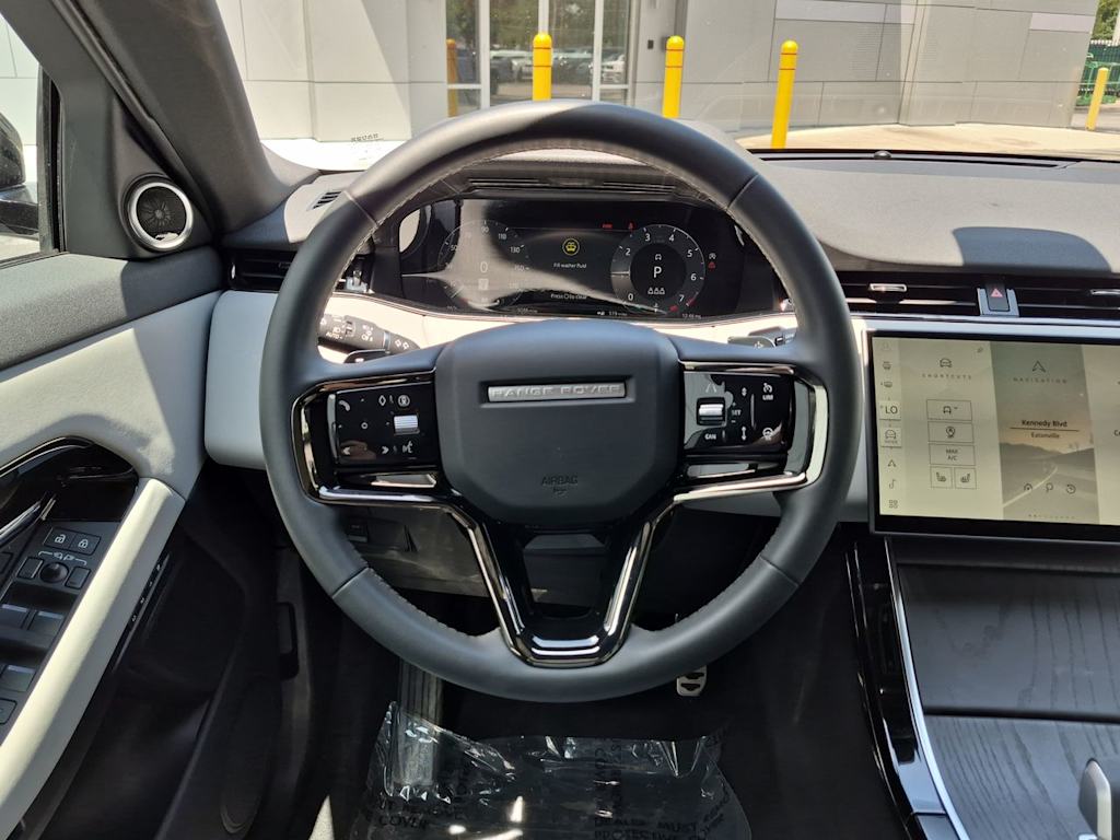 Thumbnail: 2026 Land Rover Range Rover Evoque - 13