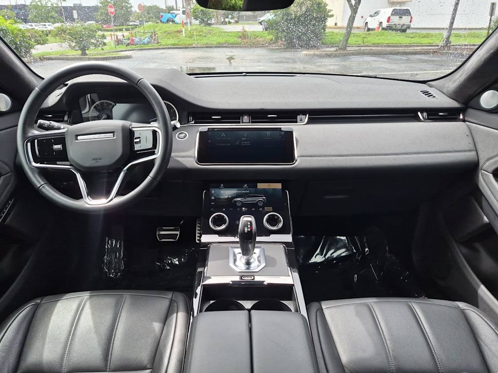Thumbnail: 2023 Land Rover Range Rover Evoque - 8