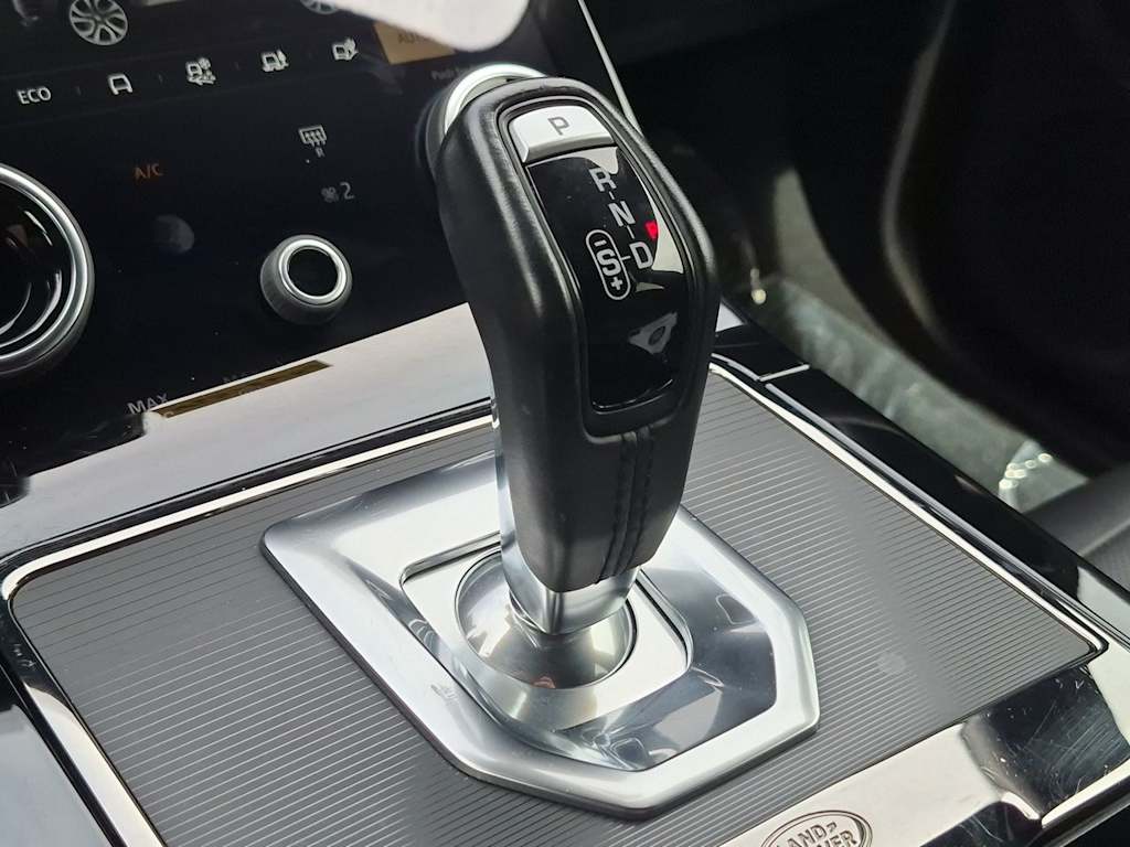 Thumbnail: 2023 Land Rover Range Rover Evoque - 14