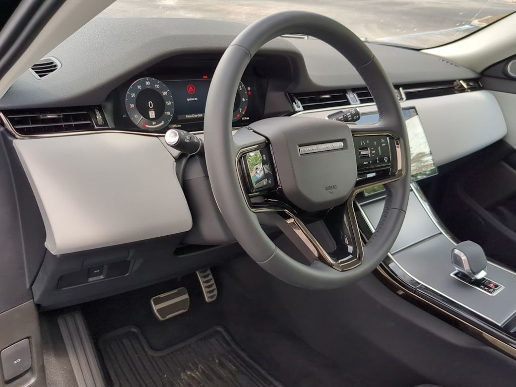 Thumbnail: 2025 Land Rover Range Rover Evoque - 2