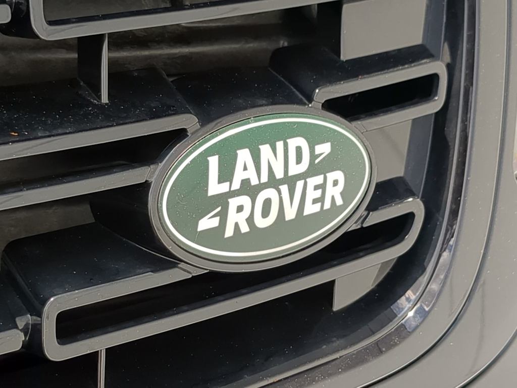 Thumbnail: 2025 Land Rover Range Rover Evoque - 6