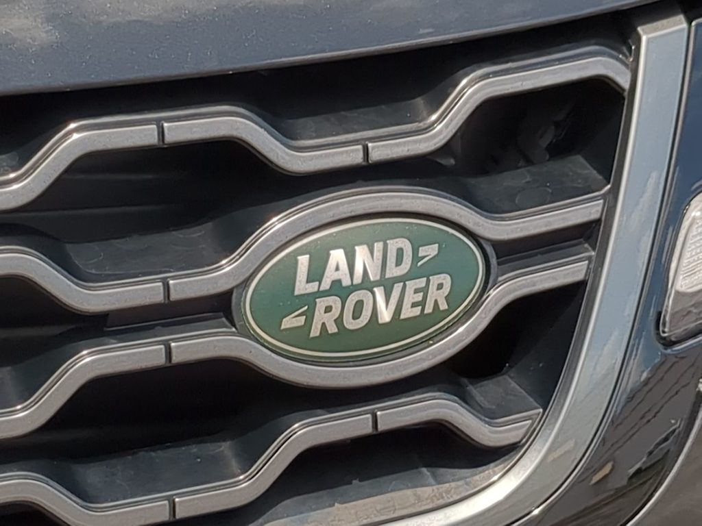 Thumbnail: 2023 Land Rover Range Rover Evoque - 25