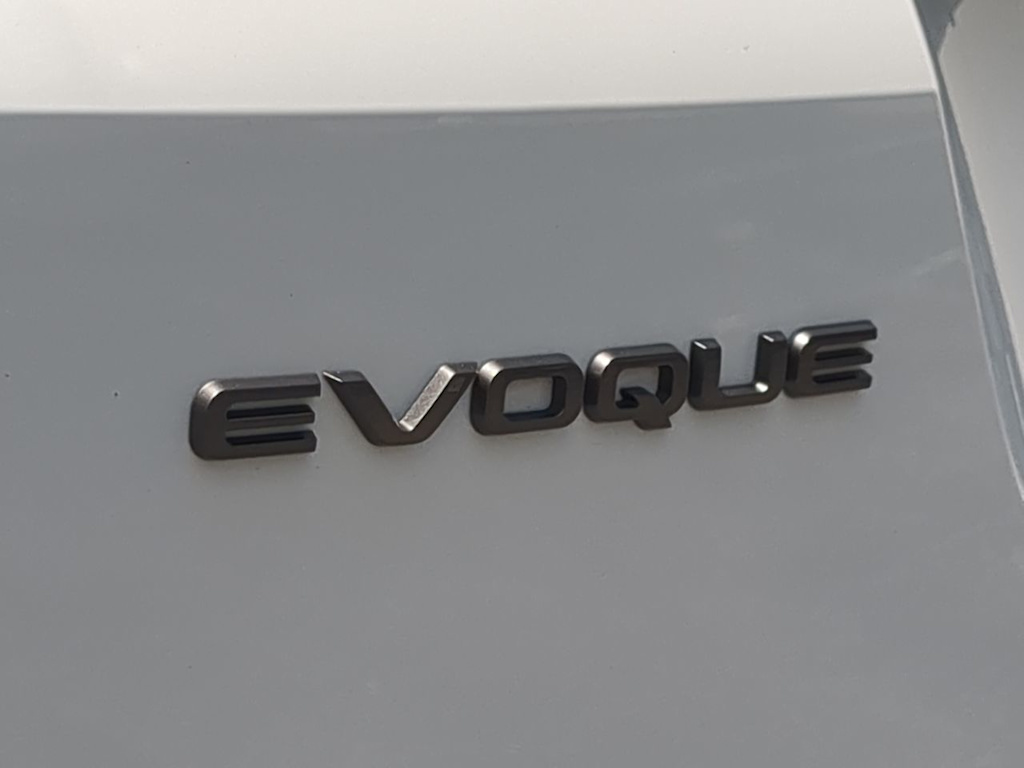 Thumbnail: 2023 Land Rover Range Rover Evoque - 6