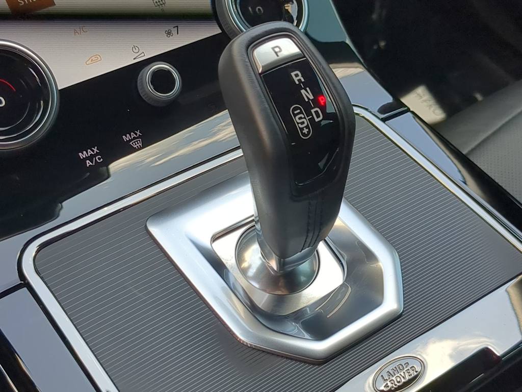 Thumbnail: 2023 Land Rover Range Rover Evoque - 16