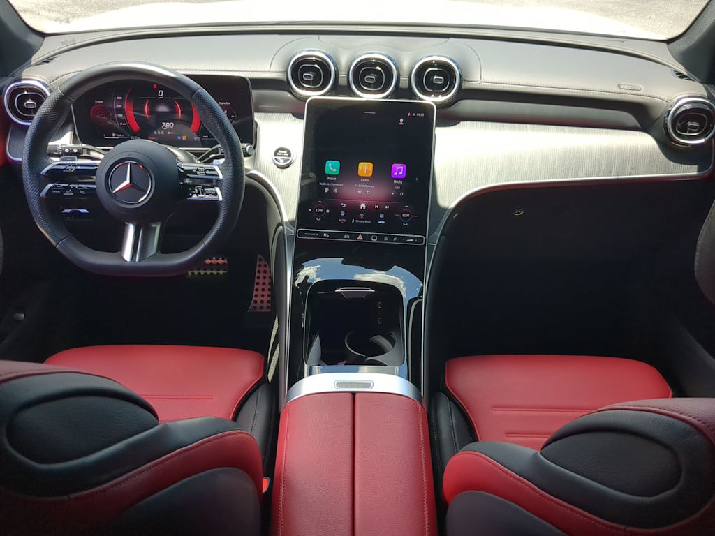 Thumbnail: 2025 Mercedes-Benz GLC - 10