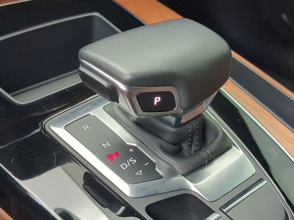 Thumbnail: 2021 Audi Q5 - 36