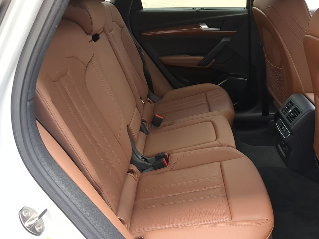 Thumbnail: 2021 Audi Q5 - 28