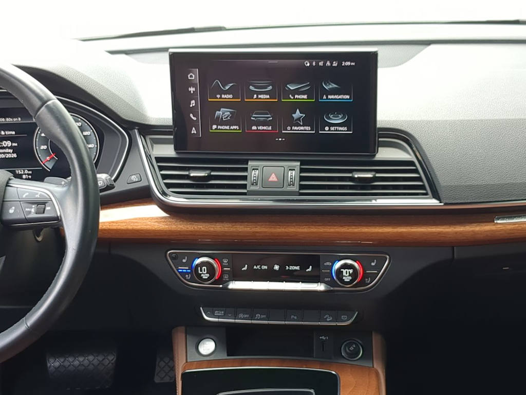 Thumbnail: 2021 Audi Q5 - 14