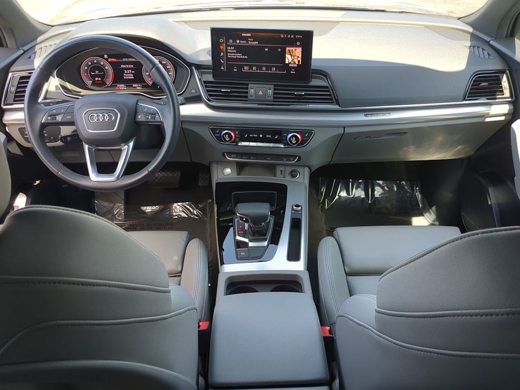Thumbnail: 2024 Audi Q5 - 10