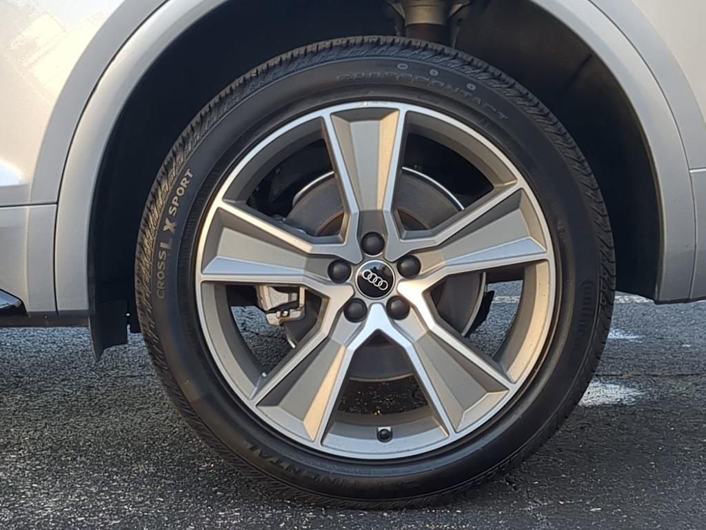 Thumbnail: 2025 Audi Q5 - 7