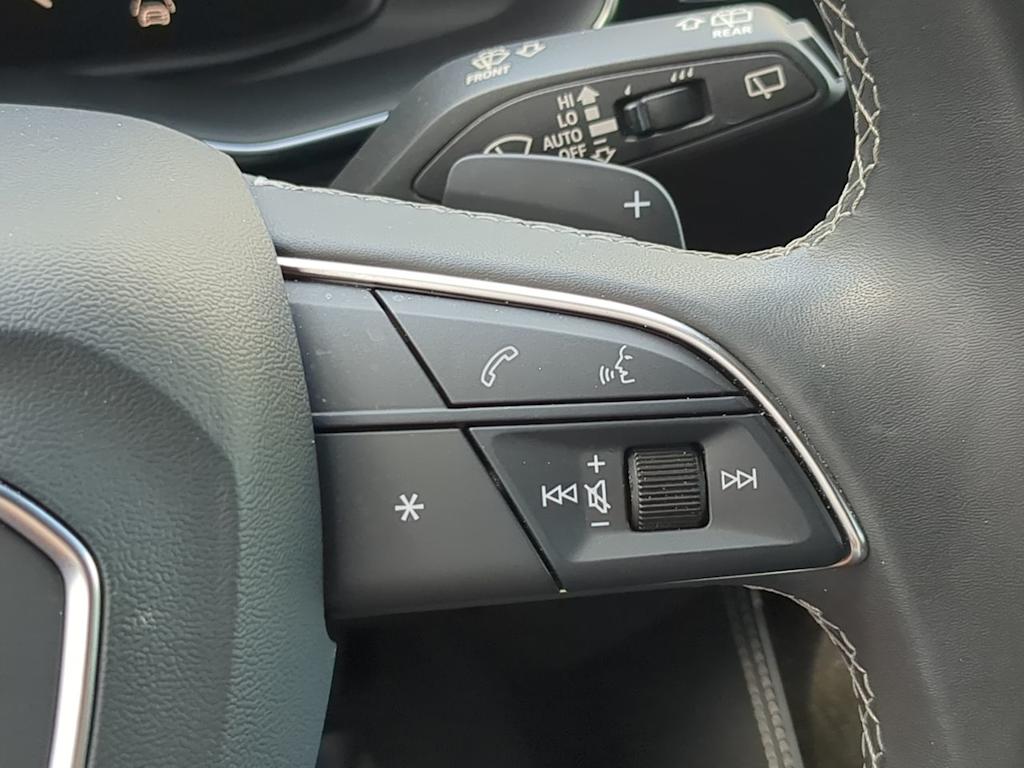 Thumbnail: 2025 Audi Q7 - 32