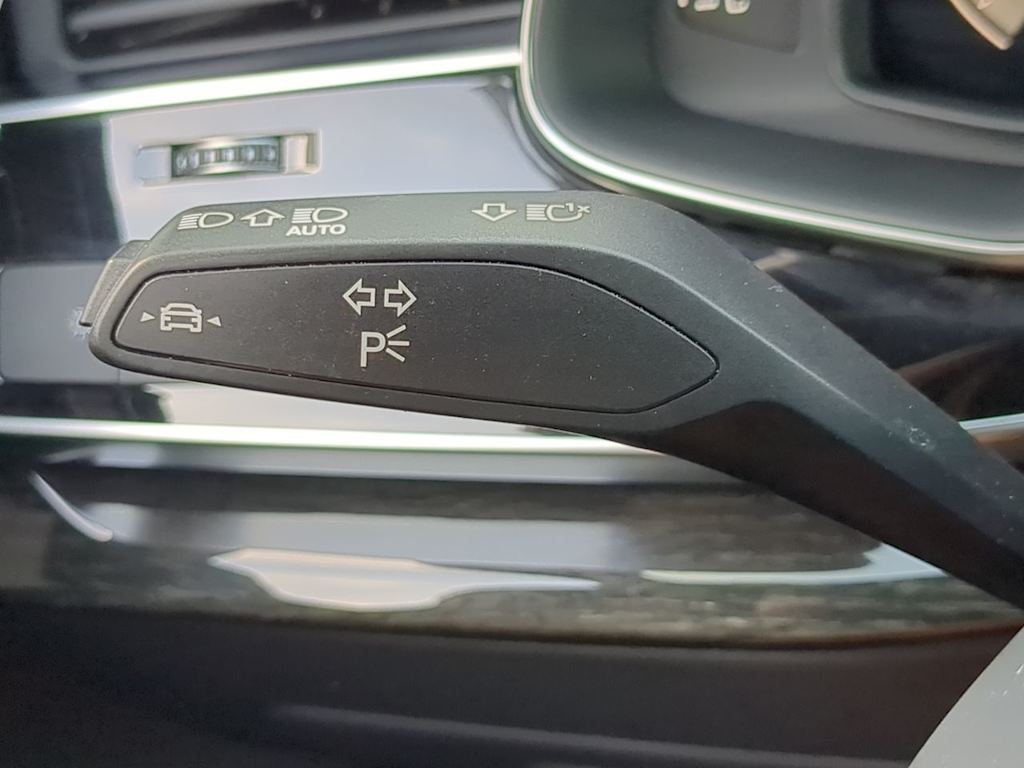 Thumbnail: 2025 Audi Q7 - 34