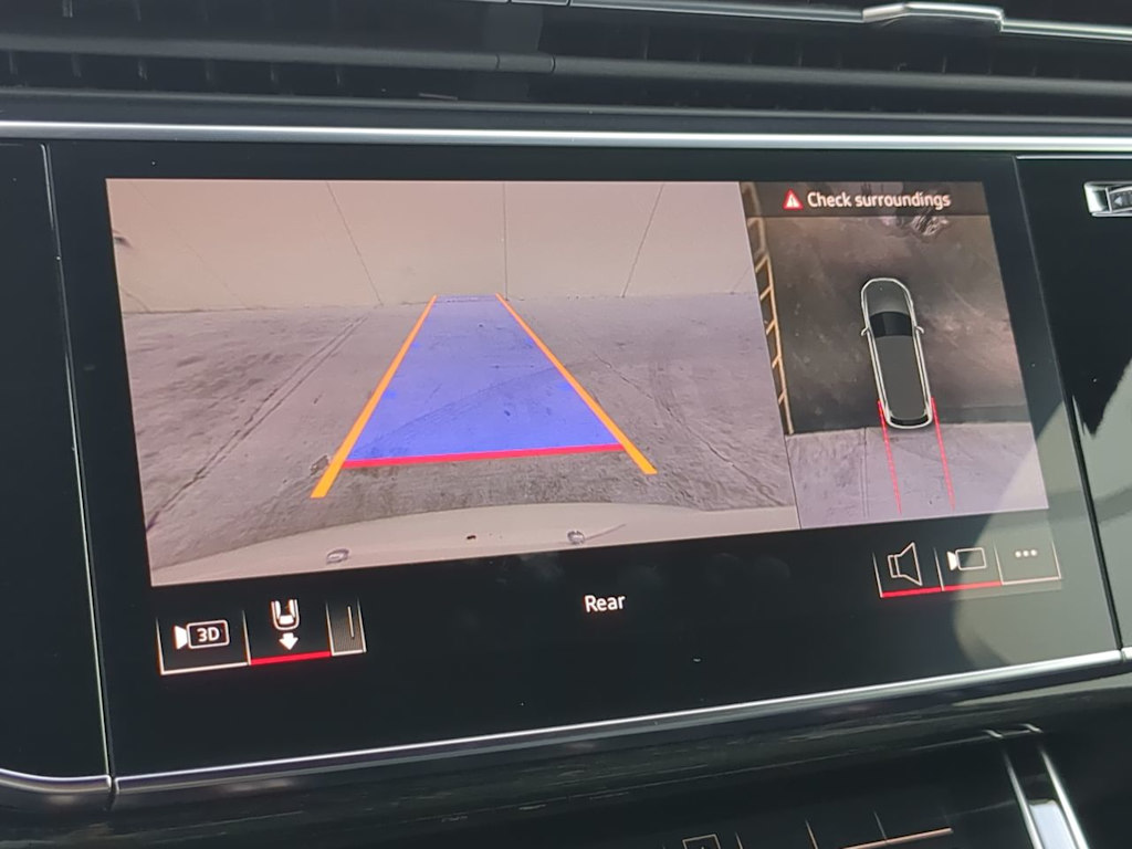 Thumbnail: 2025 Audi Q7 - 35