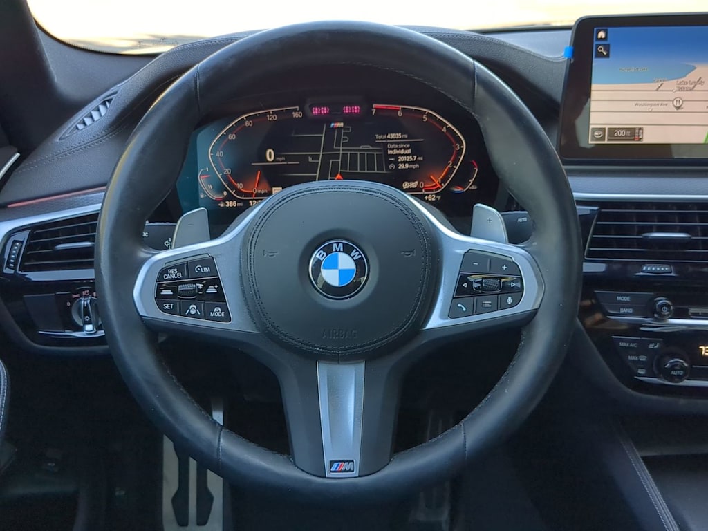 2022 BMW 5 Series 530i 13