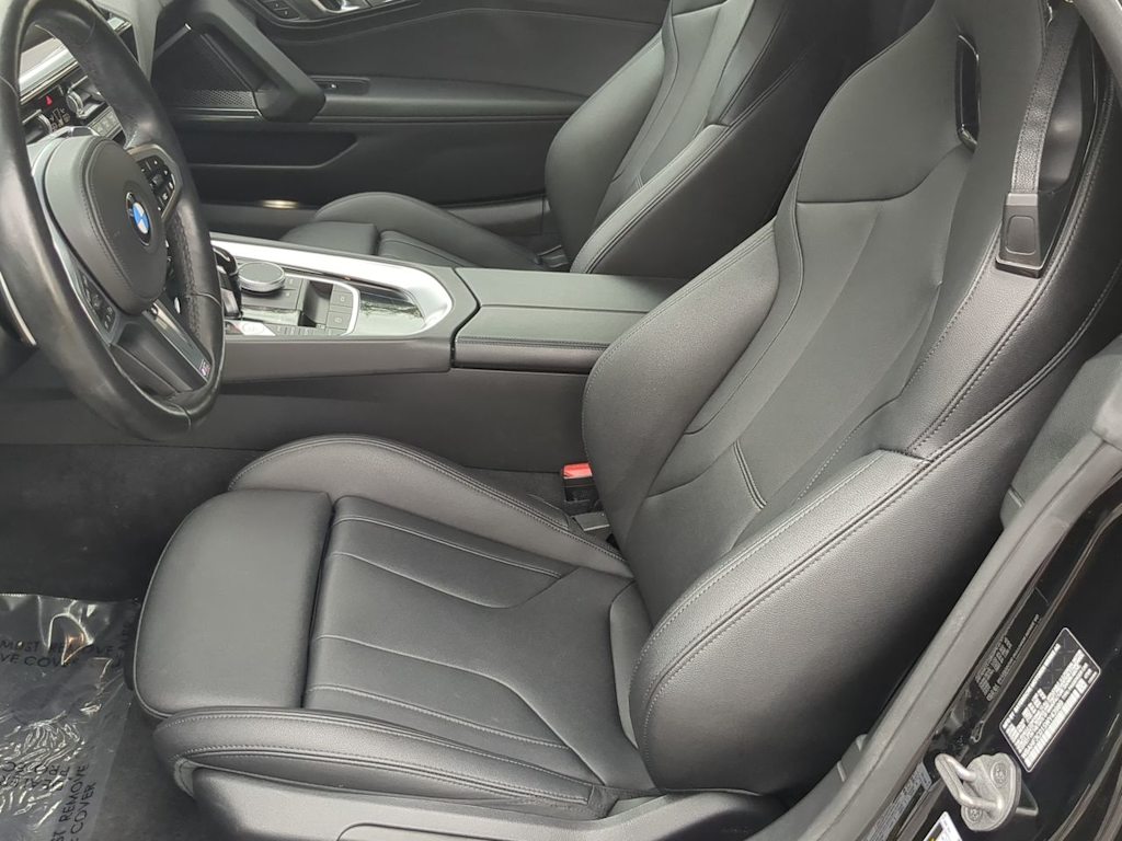 Thumbnail: 2025 BMW Z4 - 9