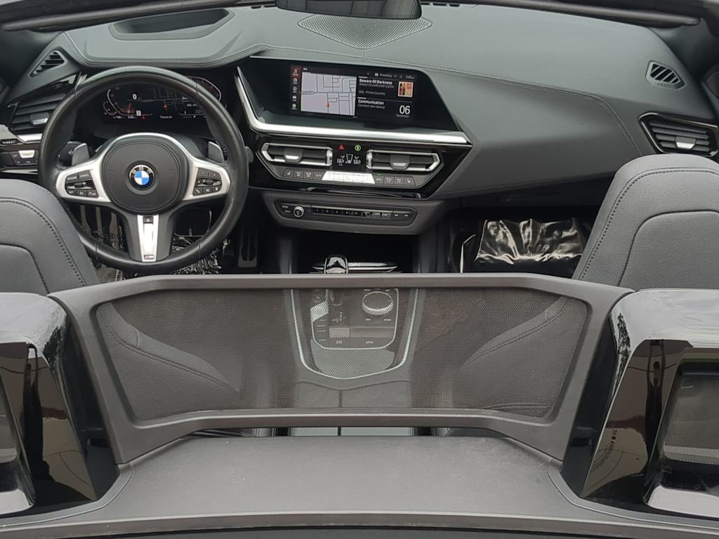 Thumbnail: 2025 BMW Z4 - 27