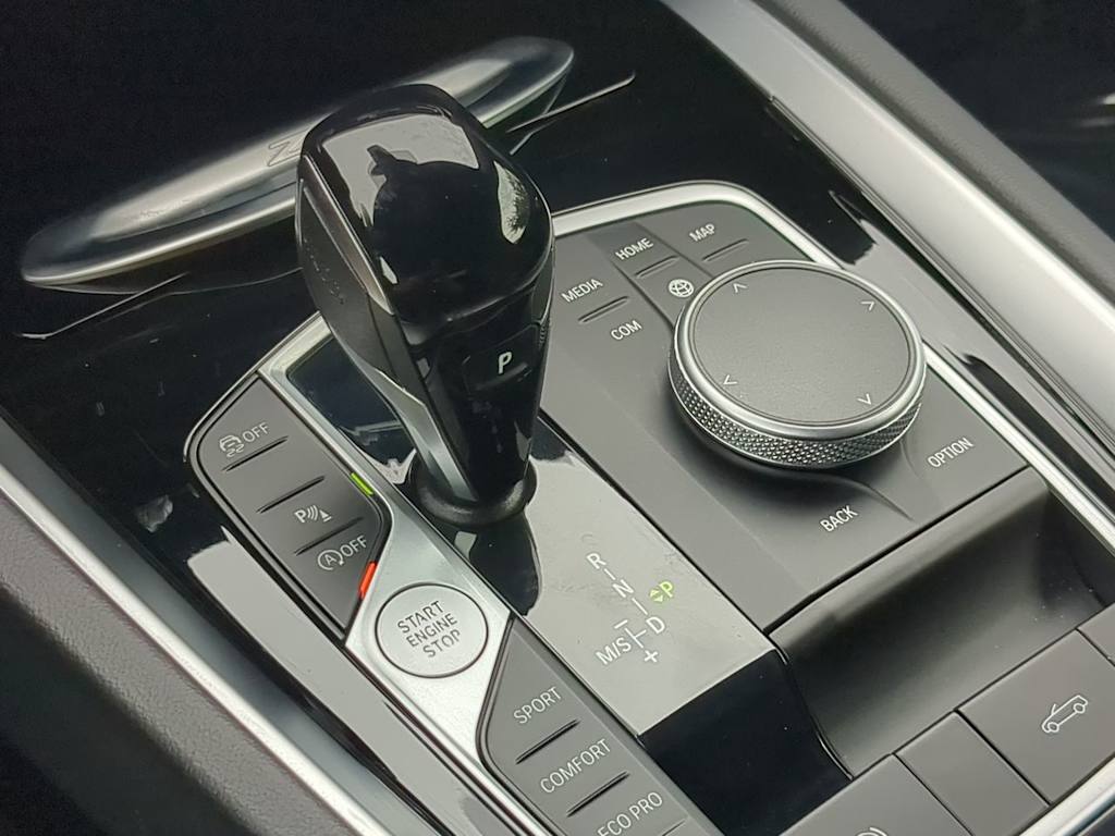 Thumbnail: 2025 BMW Z4 - 14