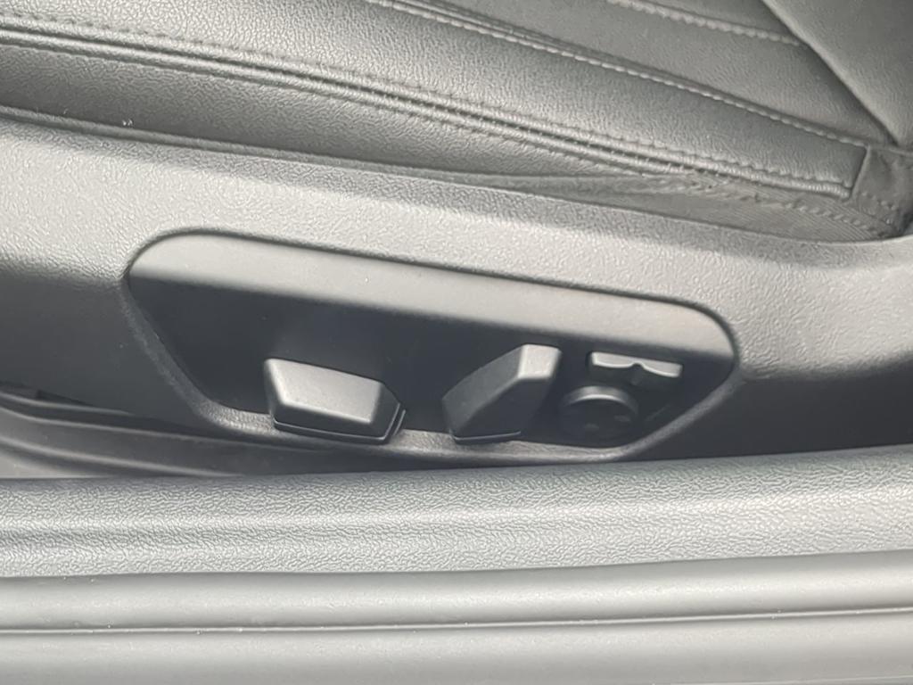 Thumbnail: 2025 BMW Z4 - 28