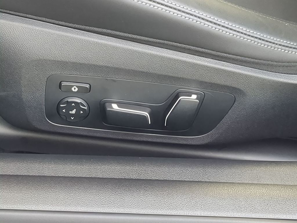 Thumbnail: 2026 BMW M4 - 26