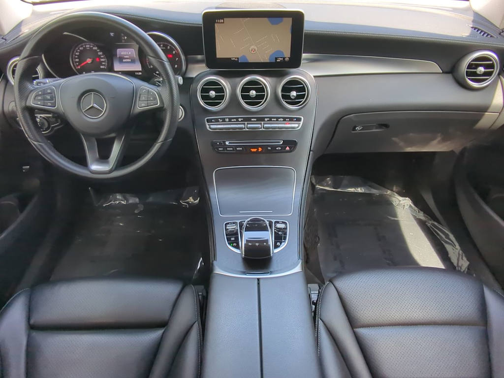 Thumbnail: 2016 Mercedes-Benz GLC - 10