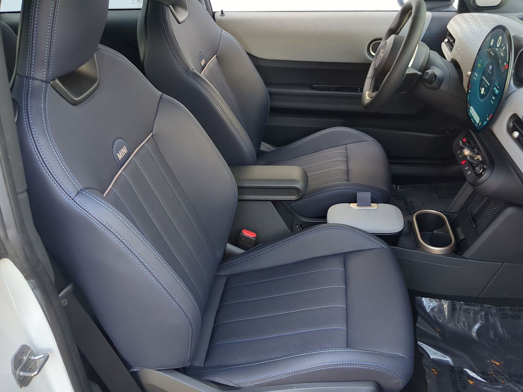 Thumbnail: 2025 MINI Cooper - 29