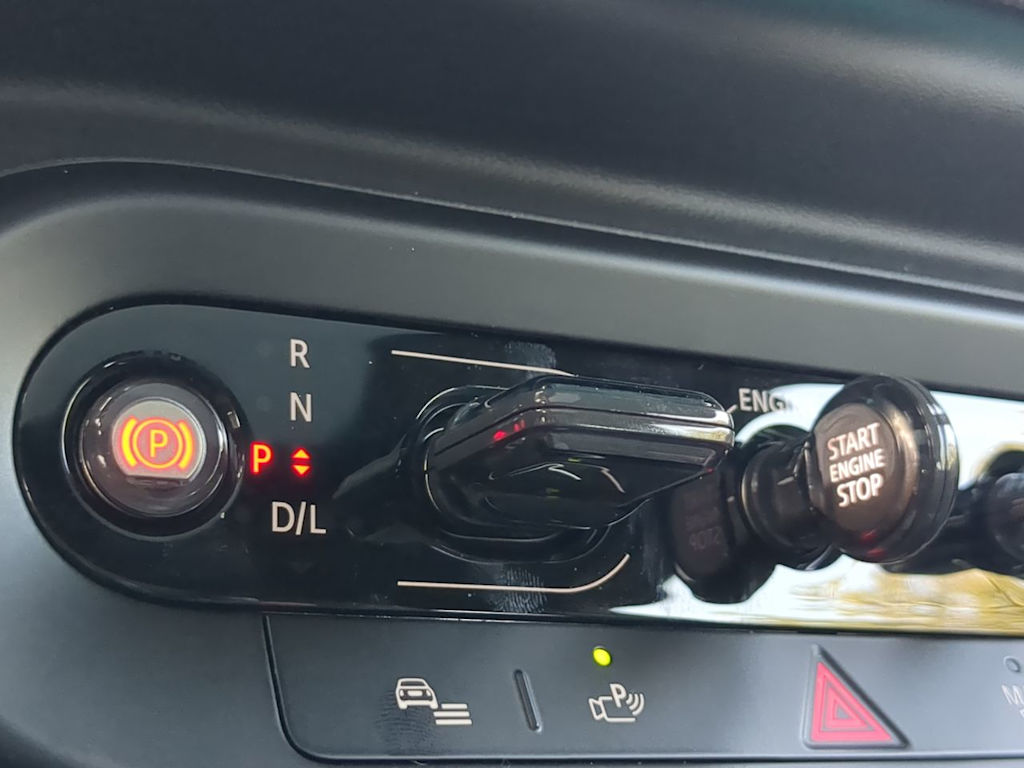 Thumbnail: 2025 MINI Cooper - 37