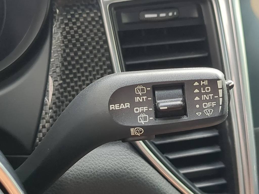 Thumbnail: 2017 Porsche Macan - 34