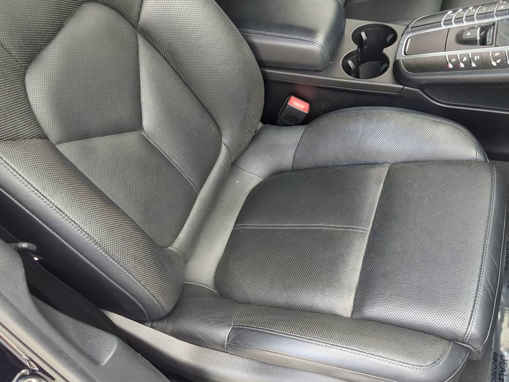 Thumbnail: 2017 Porsche Macan - 31