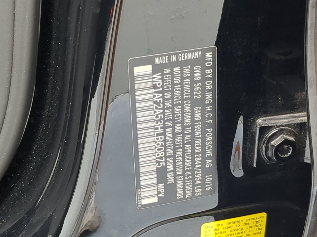 Thumbnail: 2017 Porsche Macan - 38