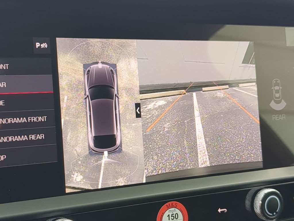 Thumbnail: 2026 Porsche Macan - 36