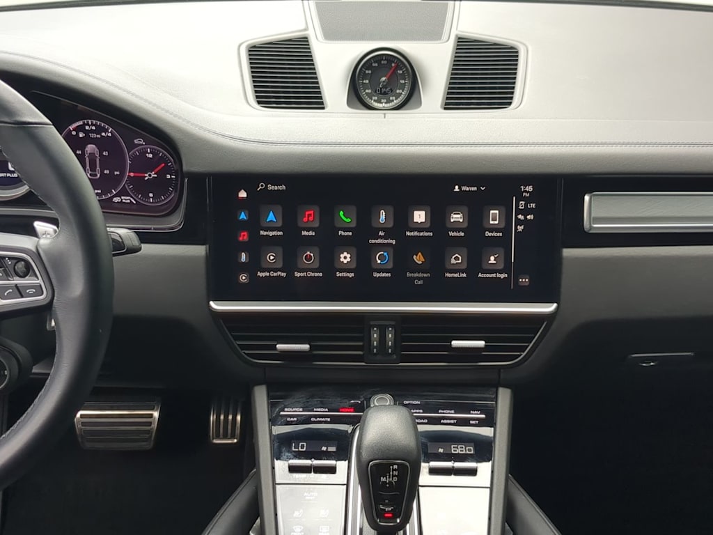 Thumbnail: 2023 Porsche Cayenne - 14