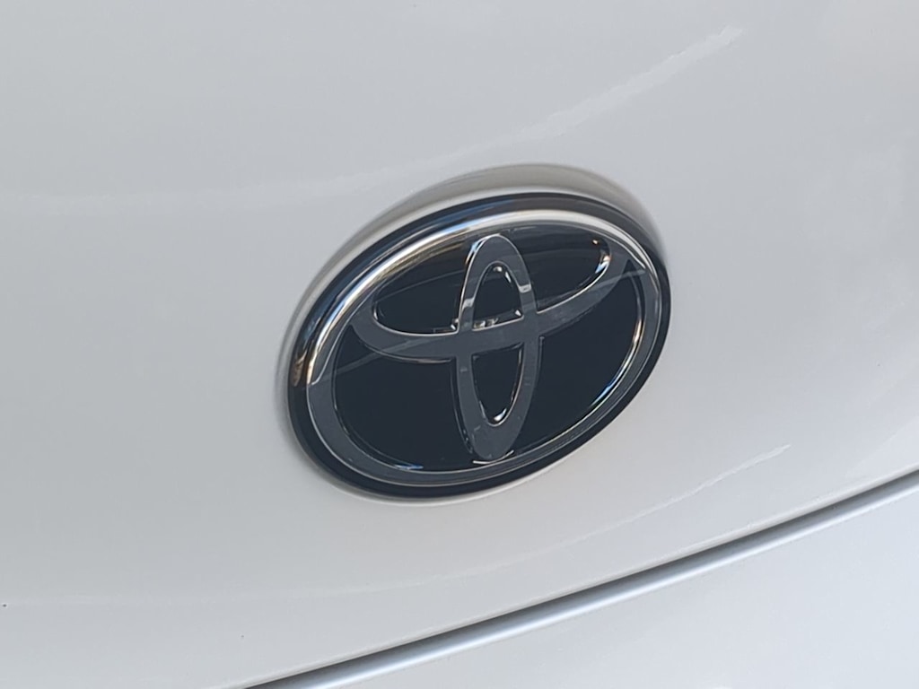 Thumbnail: 2024 Toyota GR Supra - 6