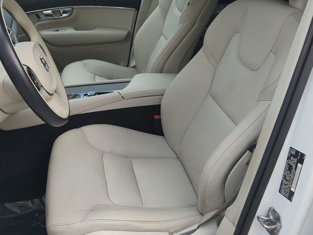 Thumbnail: 2020 Volvo XC90 - 11