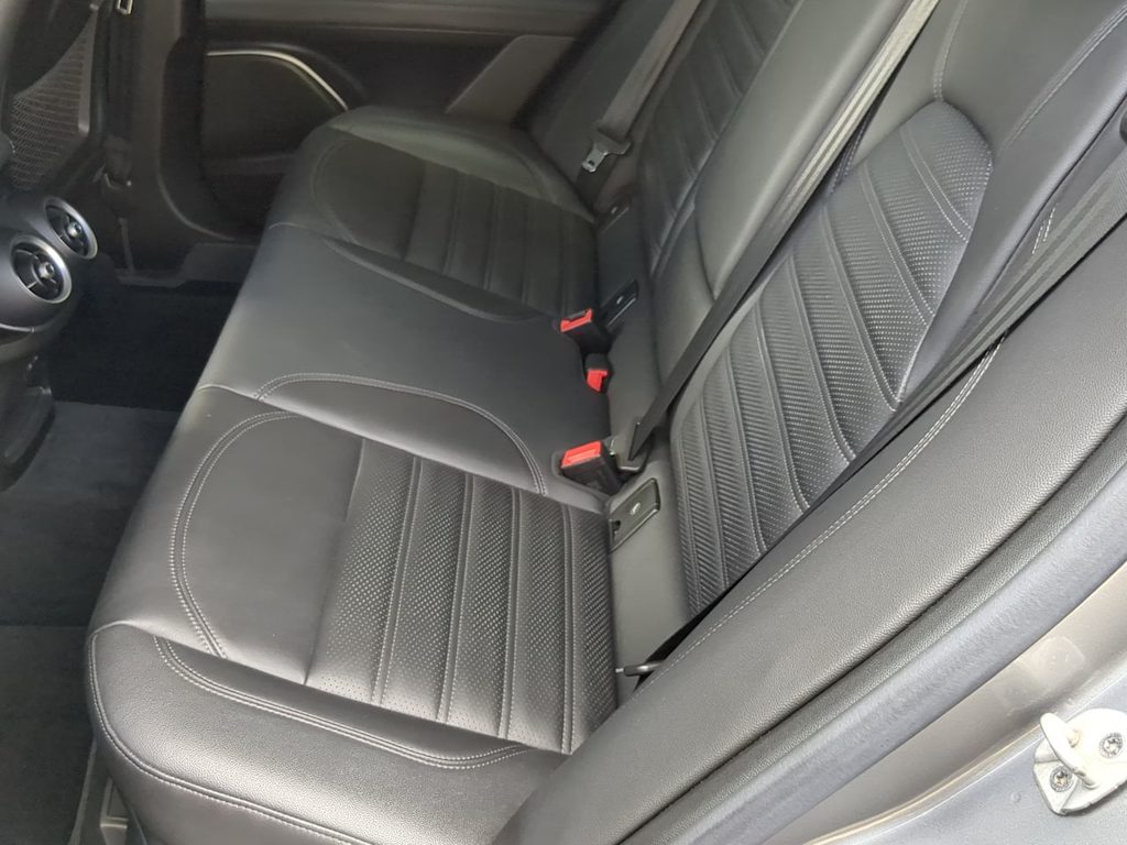 Thumbnail: 2020 Alfa Romeo Stelvio - 11