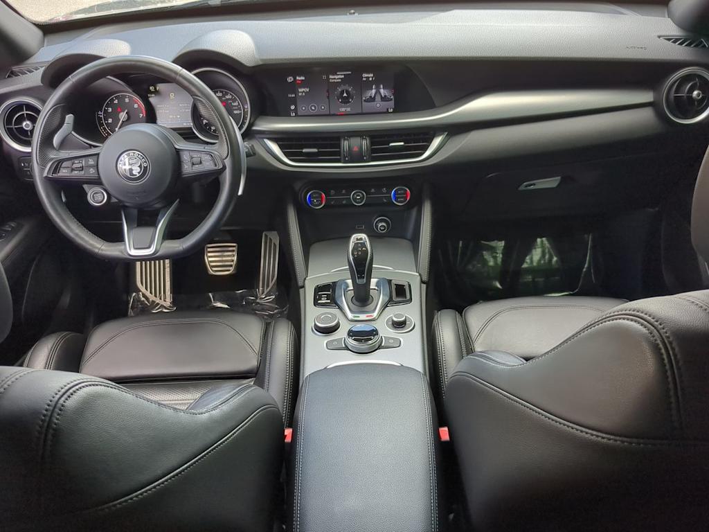 Thumbnail: 2020 Alfa Romeo Stelvio - 8