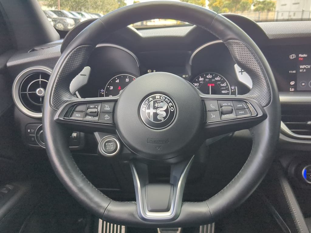 Thumbnail: 2020 Alfa Romeo Stelvio - 12