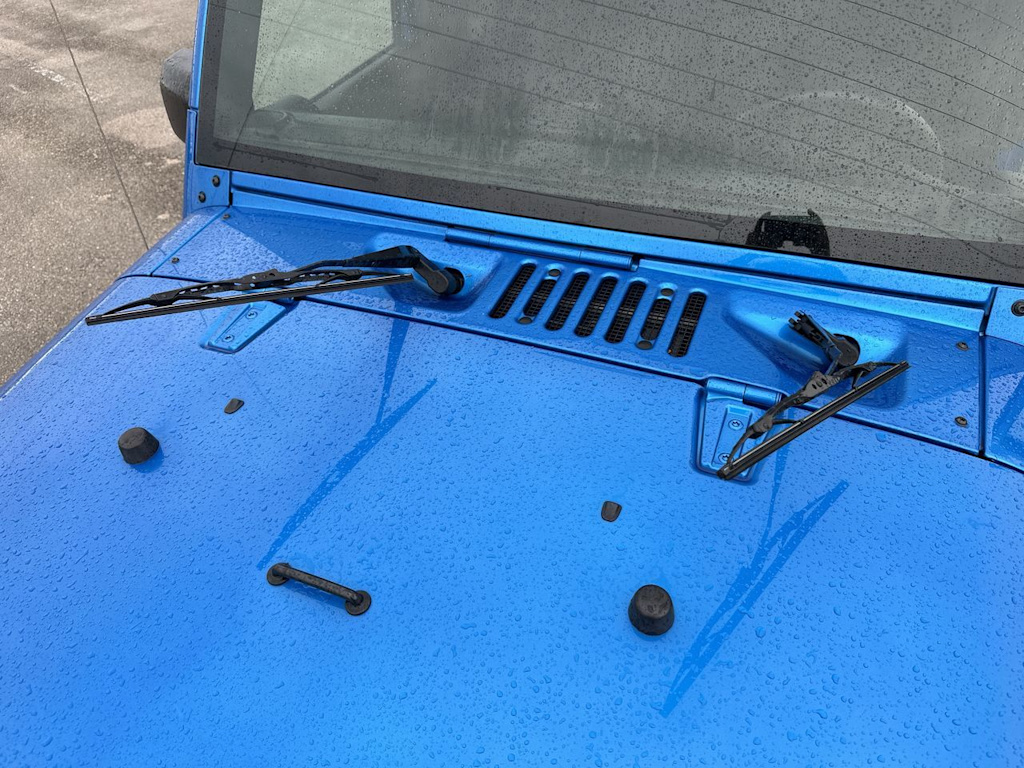 Thumbnail: 2015 Jeep Wrangler - 27