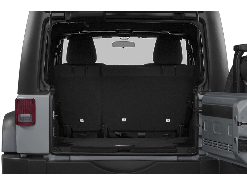 Thumbnail: 2015 Jeep Wrangler - 16