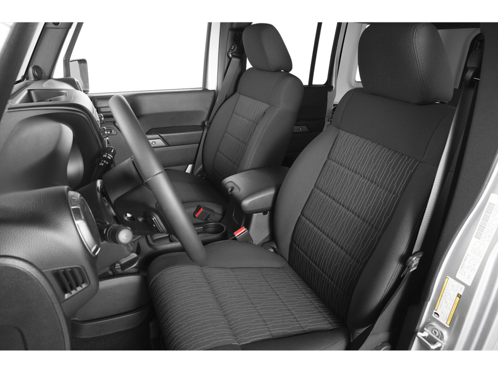 Thumbnail: 2015 Jeep Wrangler - 9