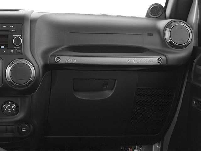 Thumbnail: 2013 Jeep Wrangler - 11
