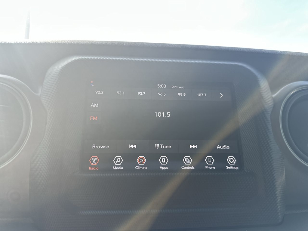 Thumbnail: 2023 Jeep Wrangler - 15