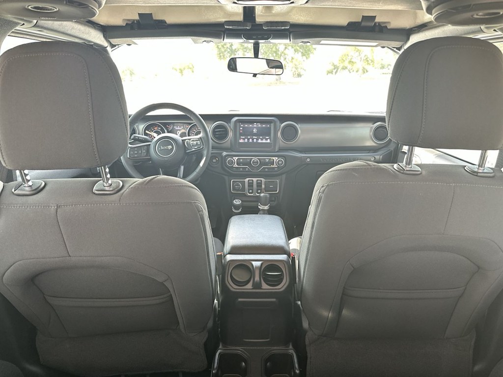 Thumbnail: 2023 Jeep Wrangler - 9