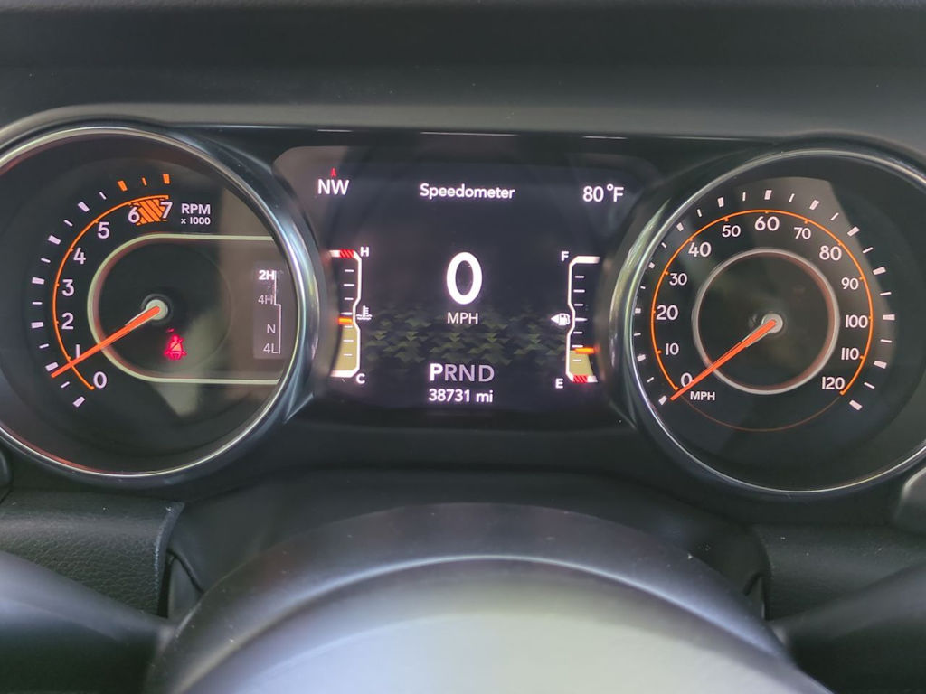 Thumbnail: 2022 Jeep Wrangler - 17